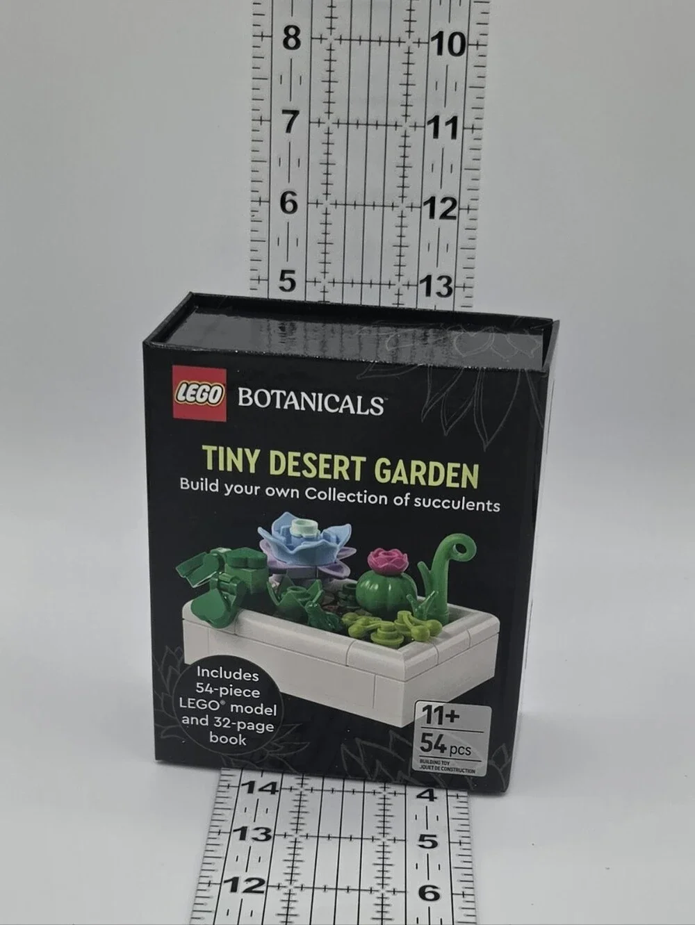 LEGO Botanicals Tiny Desert Garden Set 10329 54pcs Sealed Boxed 11+